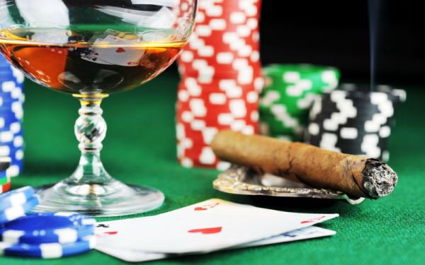 10-conseils-pour-bien-jouer-au-poker-2